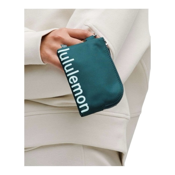 Lululemon Clippable Card Pouch, Warp Teal / Ideal Mint - Picture 3 of 10